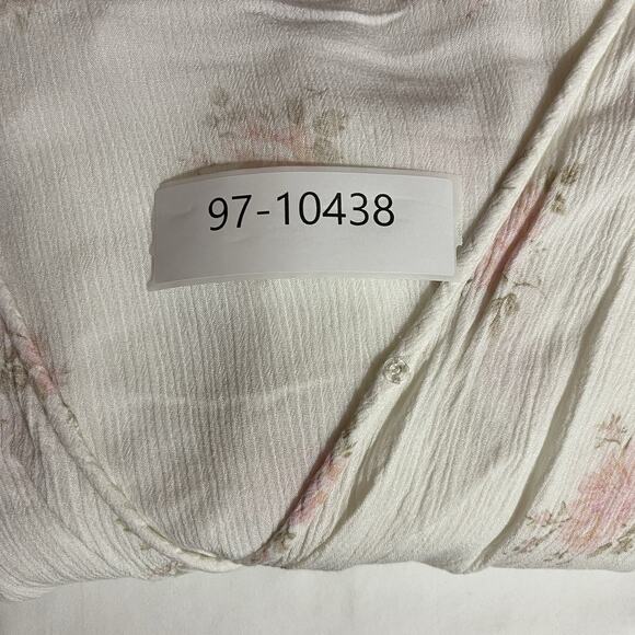 BCBGeneration Floral Faux Wrap Crop Top Womens Size XL Cream 3/4 Sleeve - Picture 8 of 8